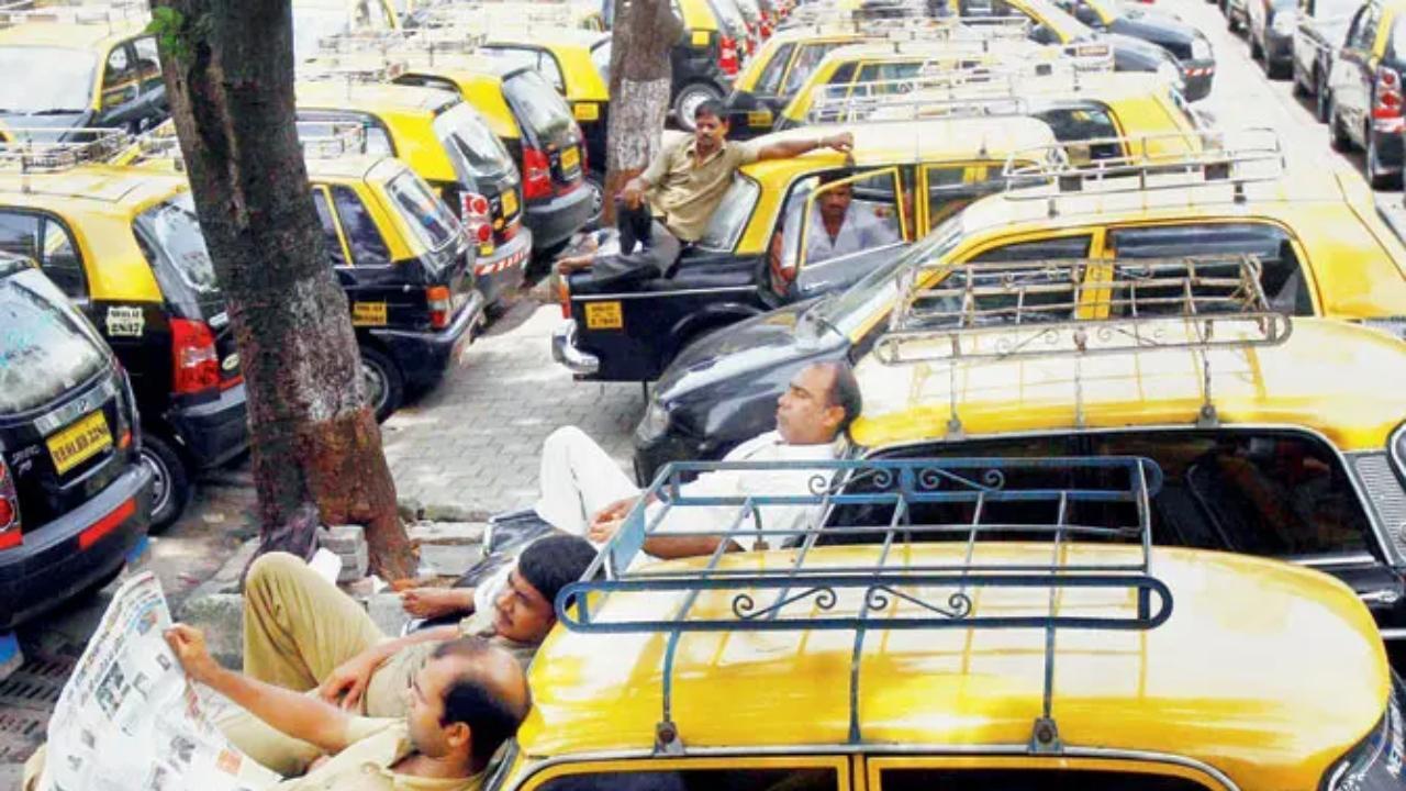 Mumbai: Taximen's union calls for indefinite strike from September 26